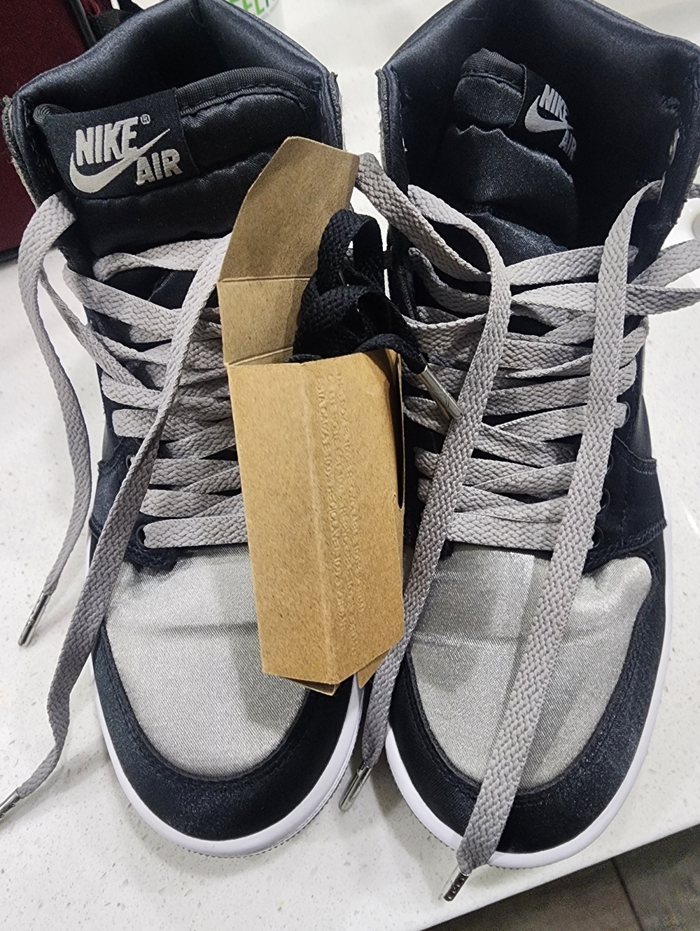 Jordan 1 - Picture 2 of 3